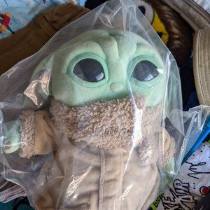 Baby Yoda Star wars plushie stuffed animal action figure